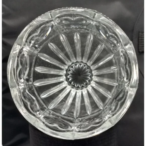 Mikasa Crystal Vase - Picture 3 of 3